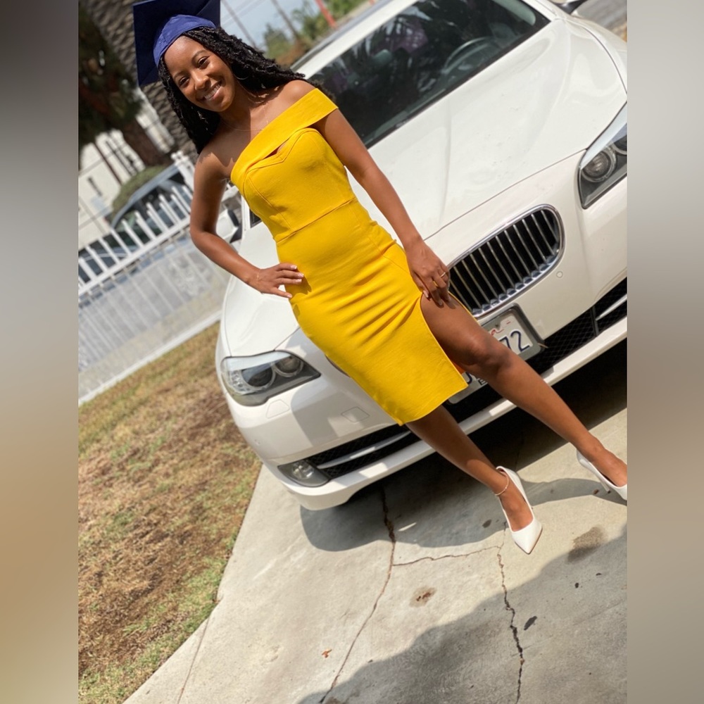 Yellow dress